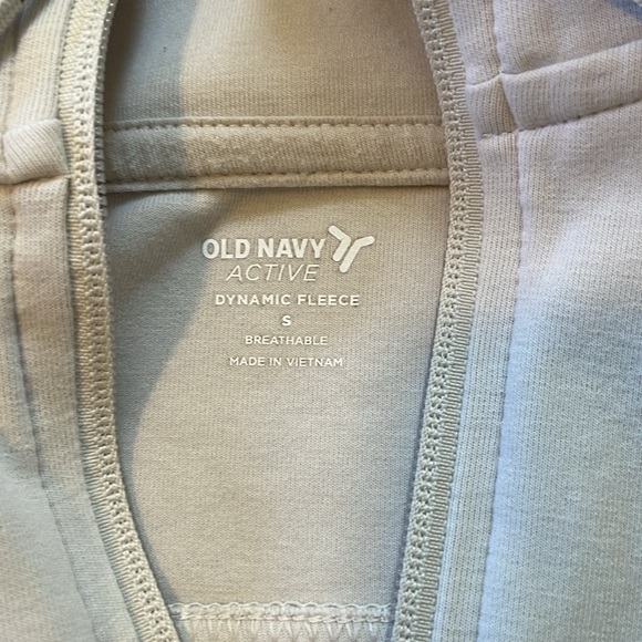 Old Navy Active Cropped Quarter Zip - Picture 2 of 3